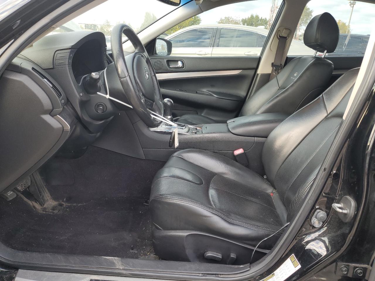 INFINITI G37 Image 6