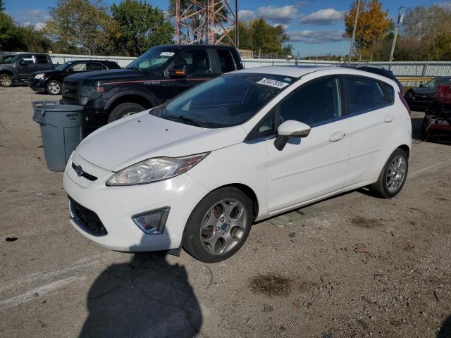  Salvage Ford Fiesta
