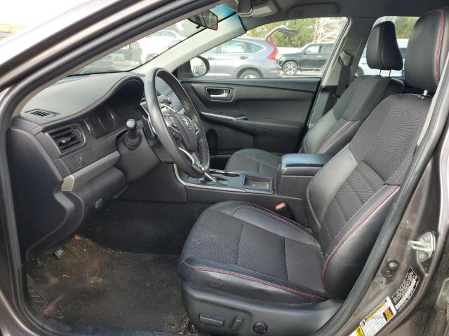 Toyota Camry Le Image 5