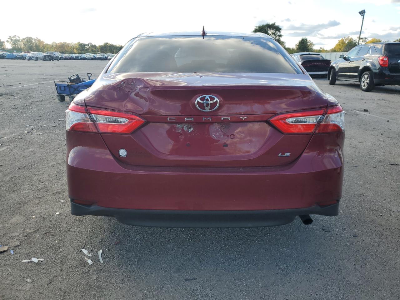 Toyota Camry L Image 5