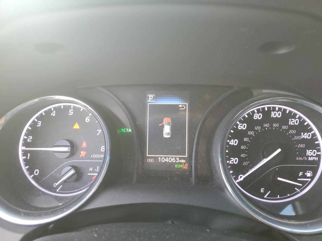 Toyota Camry L Image 6