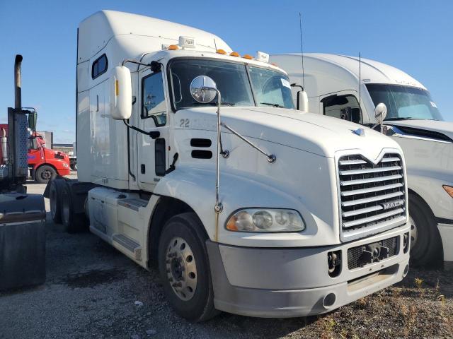  Salvage Mack Cxu613