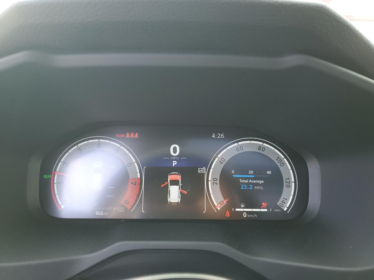 Toyota RAV4 Limited Image 8