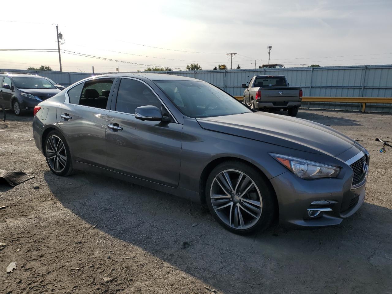 INFINITI Q50 Hybrid Image 2