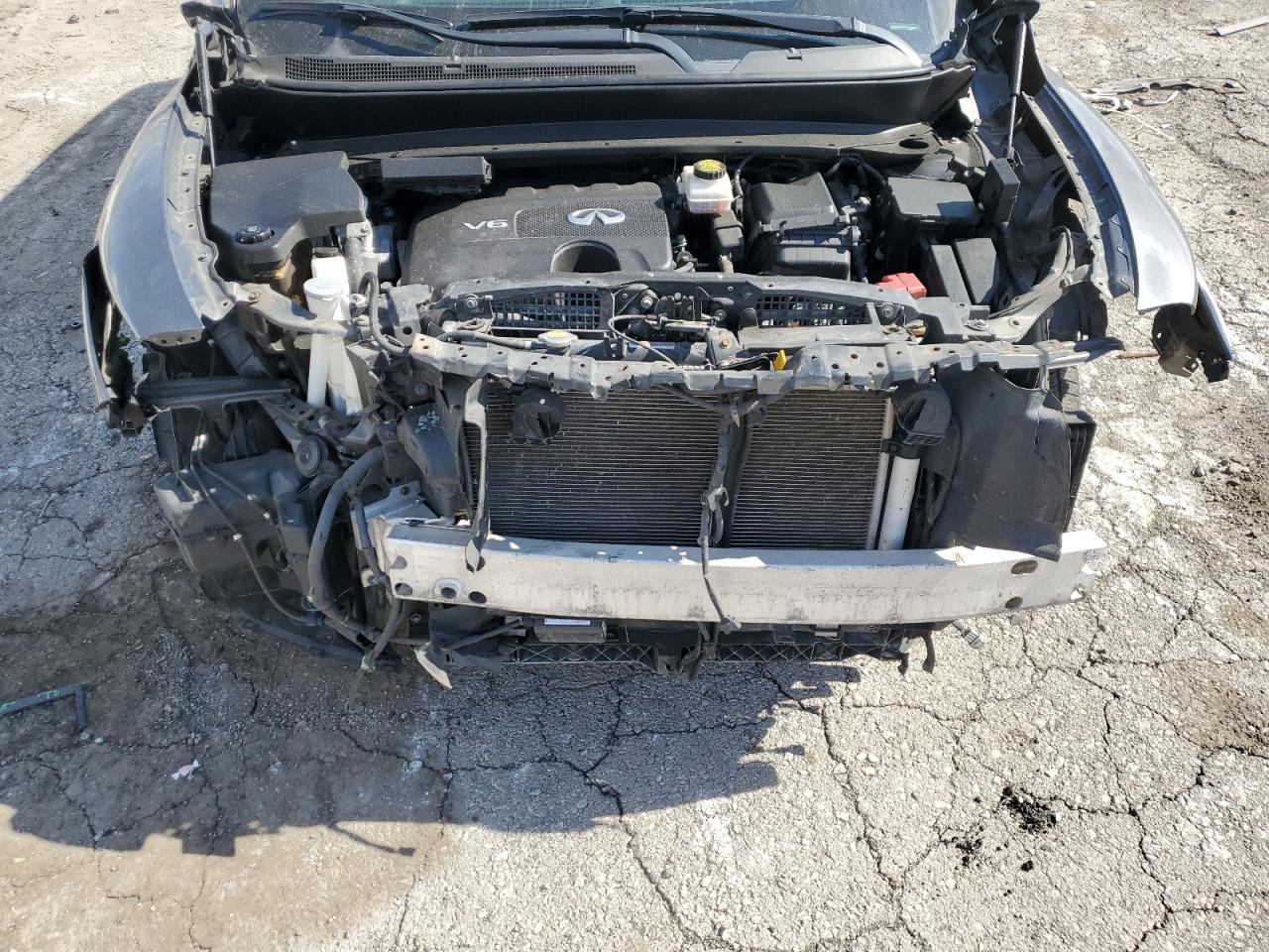 INFINITI Qx Image 10