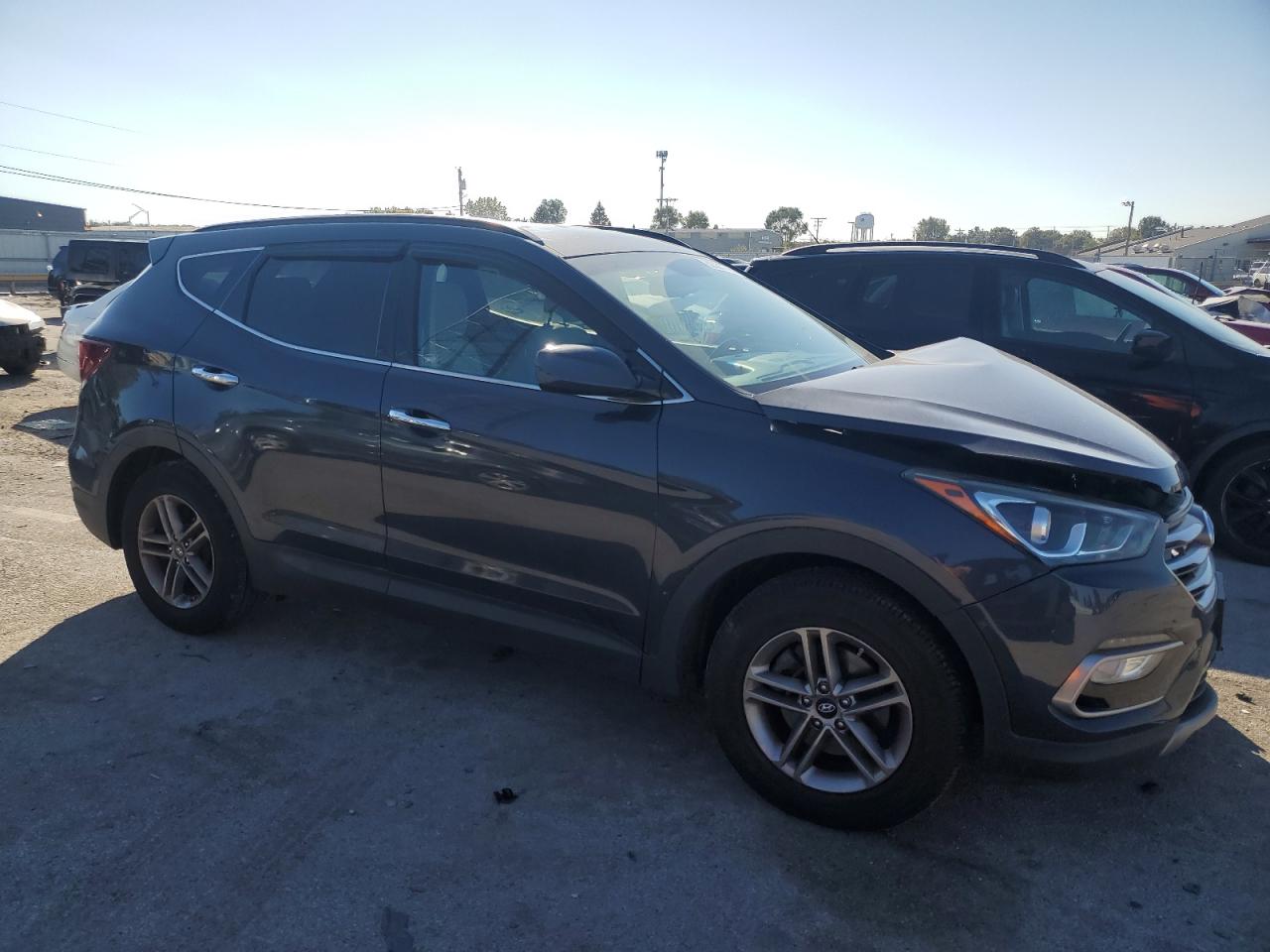 Hyundai SANTA FE Image 2