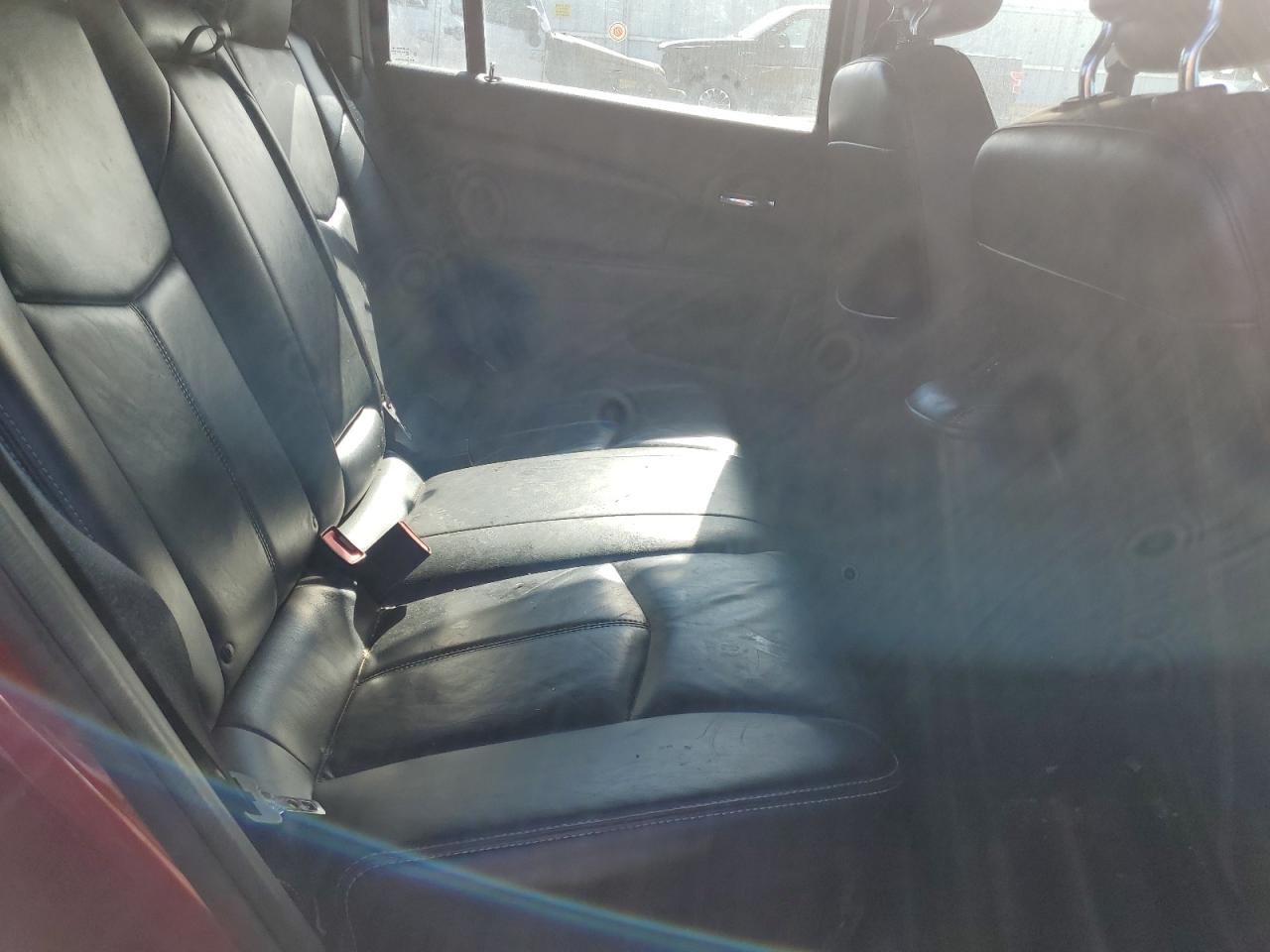 Chrysler 200 Limited Image 9