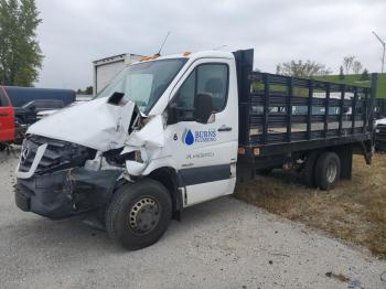  Salvage Mercedes-Benz Sprinter