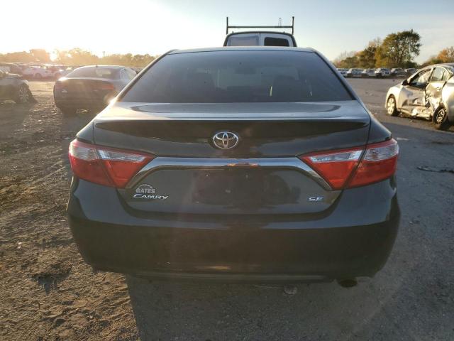 Toyota Camry Le Image 7