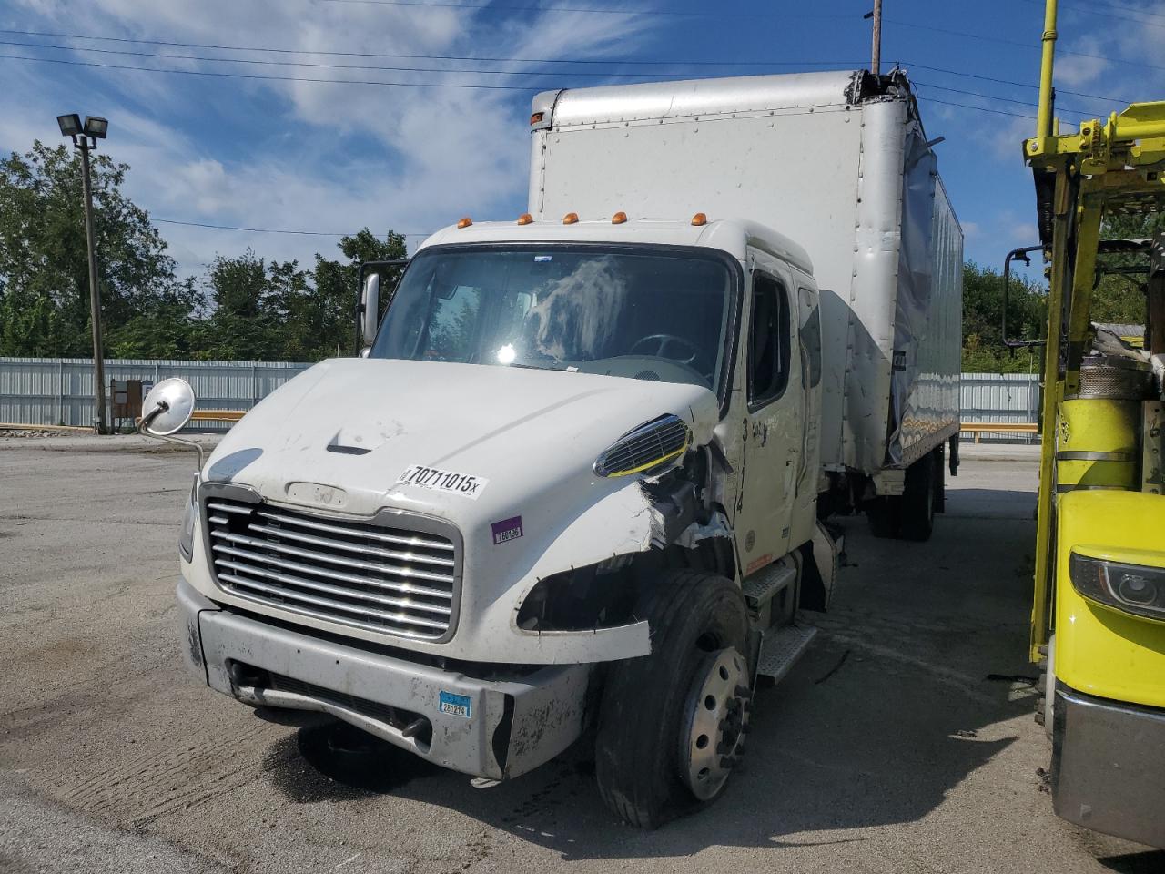 Freightliner M2 106 Medium Duty Image 10
