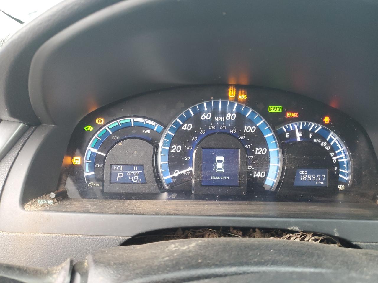 Toyota Camry Hybrid Image 8