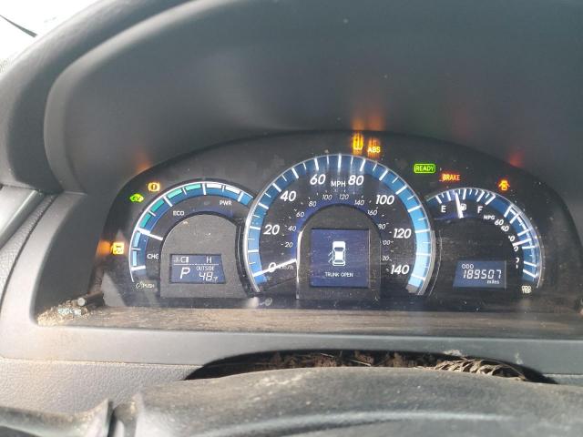 Toyota Camry Hybrid Image 8