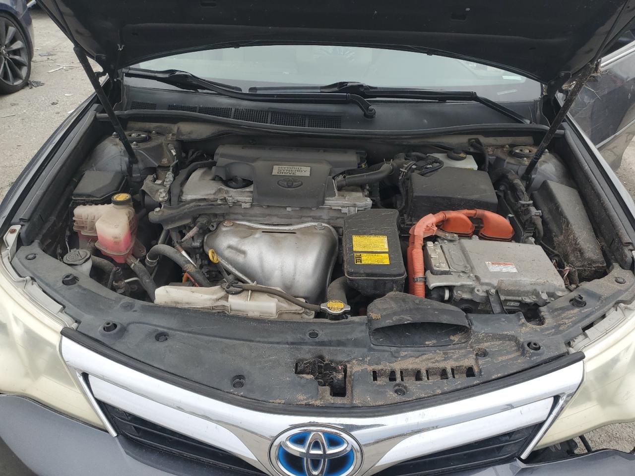 Toyota Camry Hybrid Image 11