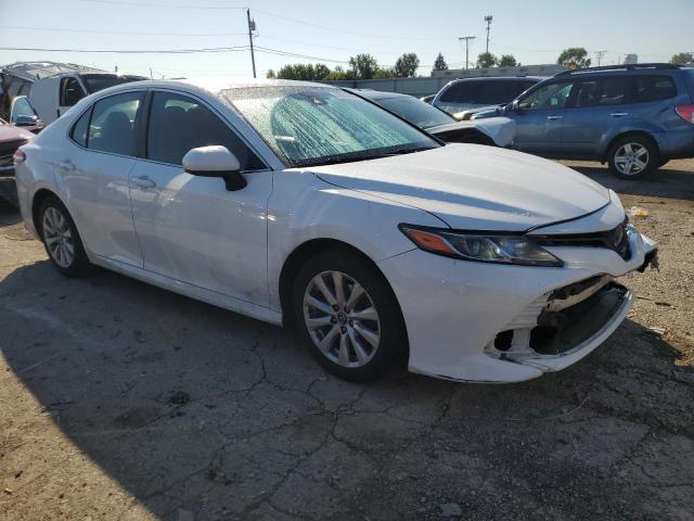 Toyota Camry L Image 4
