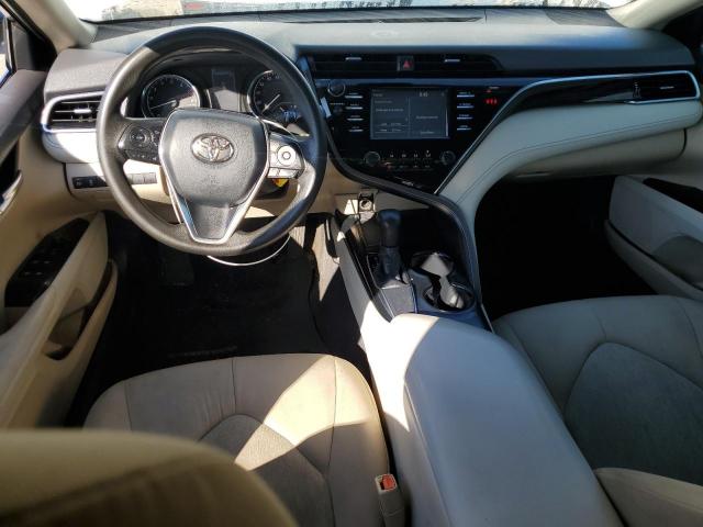 Toyota Camry L Image 9