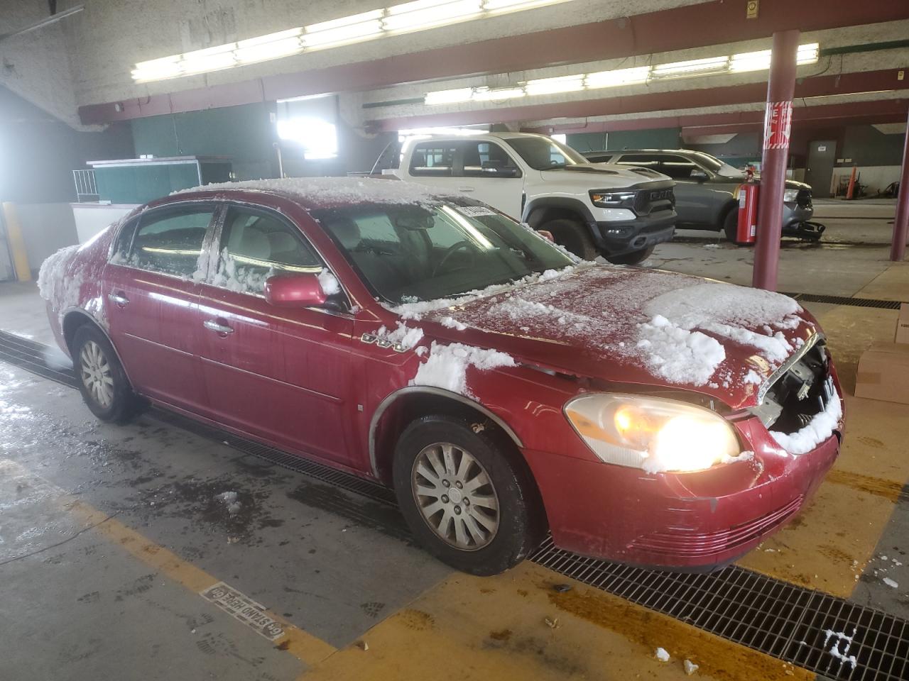 Buick Lucerne Cx Image 5