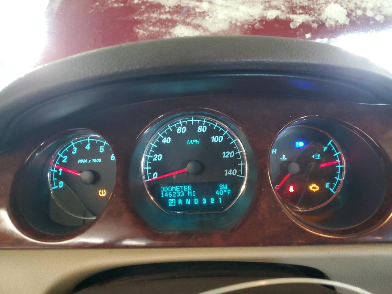 Buick Lucerne Cx Image 12