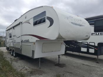  Salvage Keystone 5th Wheel