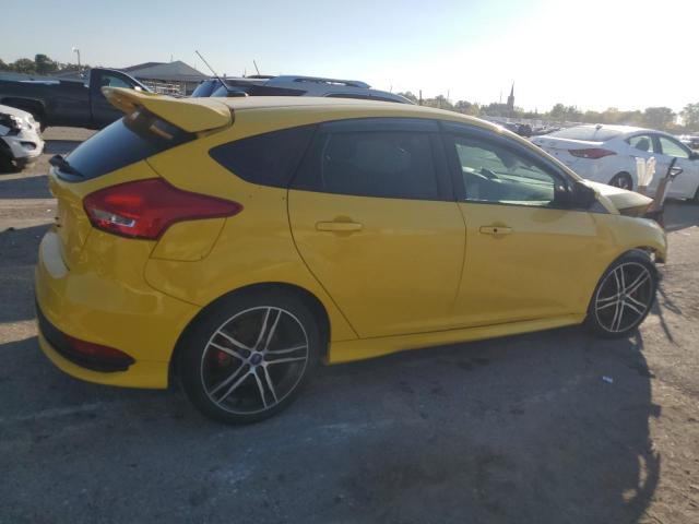 Ford Focus St Image 11