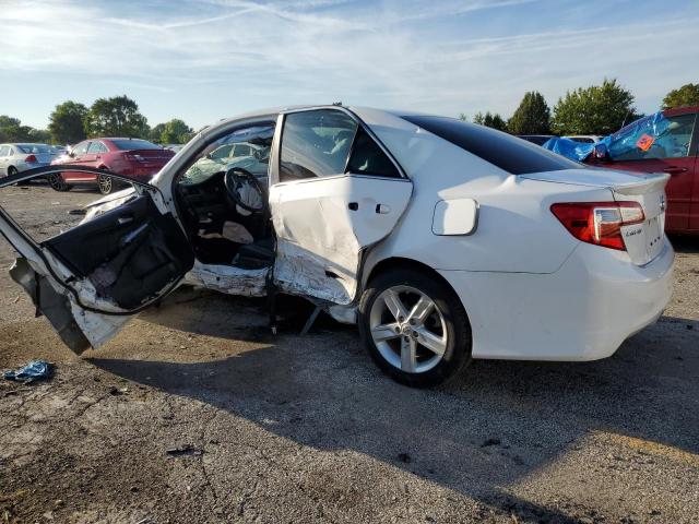 Toyota Camry Base Image 2