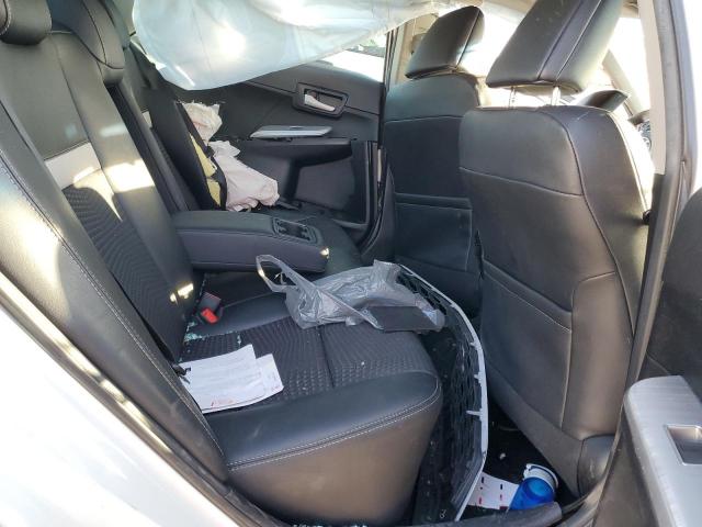 Toyota Camry Base Image 8