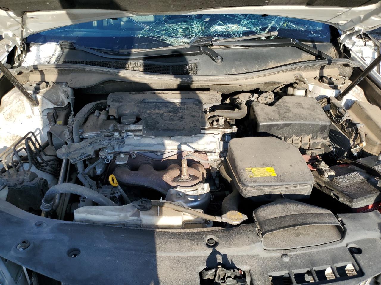 Toyota Camry Base Image 12