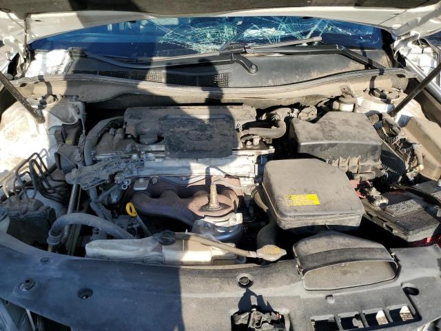 Toyota Camry Base Image 12