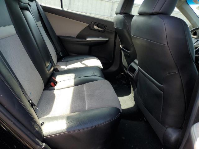 Toyota Camry Se Image 11