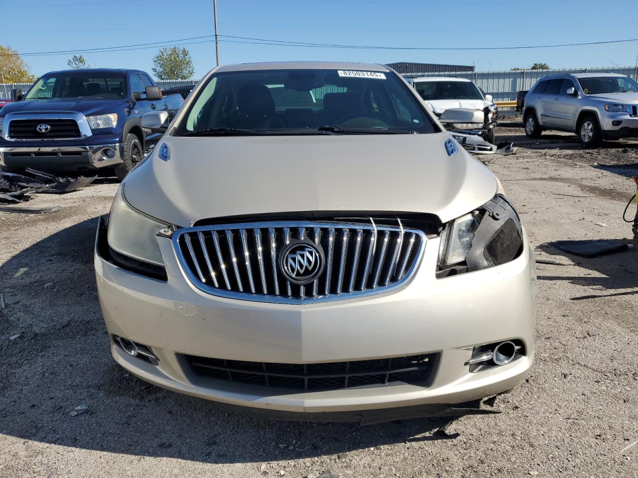 Buick LaCrosse Image 3