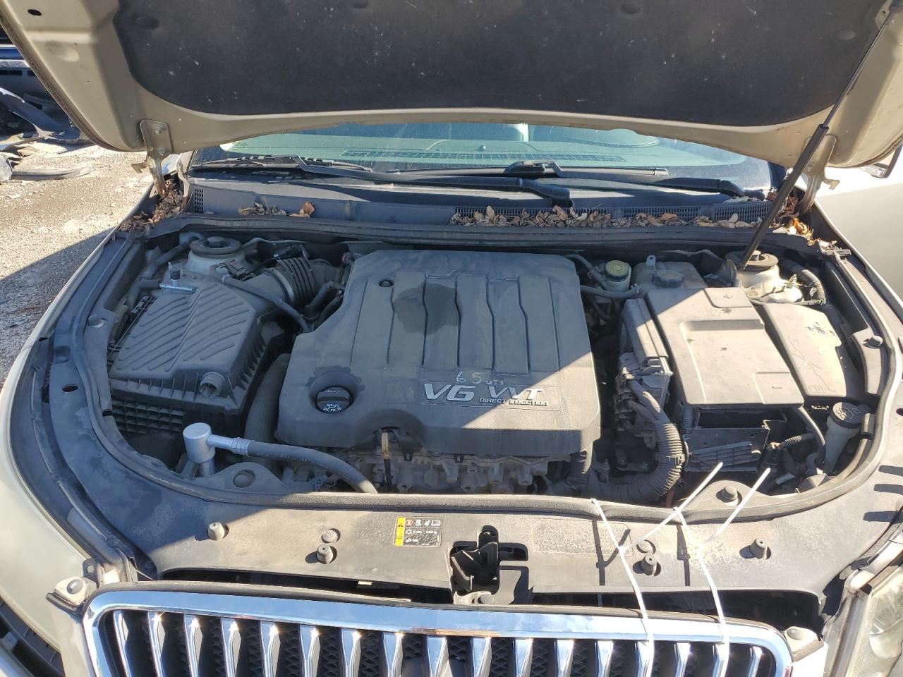 Buick LaCrosse Image 7