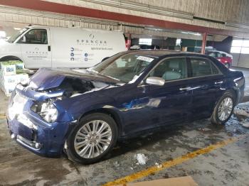  Salvage Chrysler 300