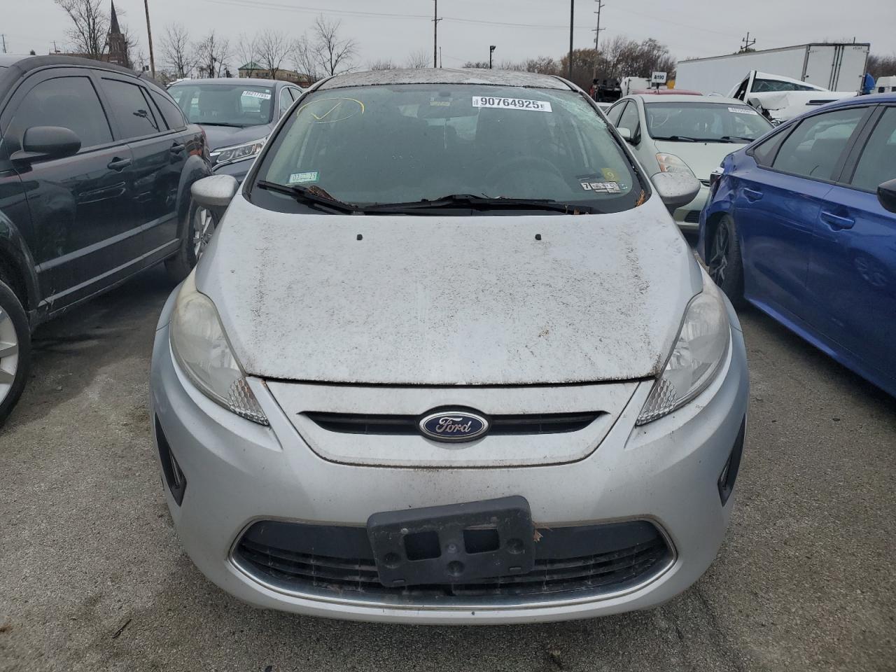 Ford Fiesta Se Image 8