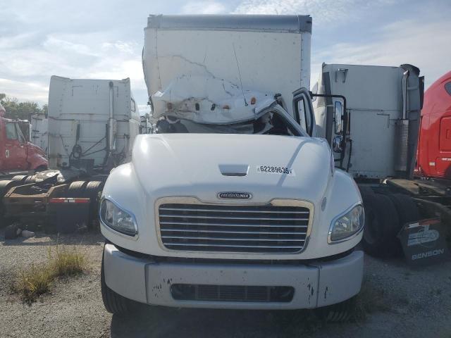 Freightliner M2 106 Medium Duty Image 4