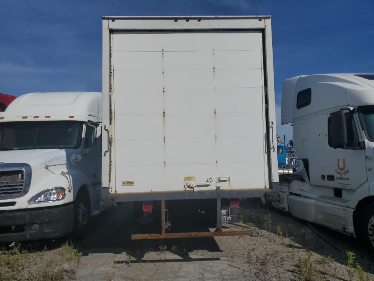 Freightliner M2 106 Medium Duty Image 9