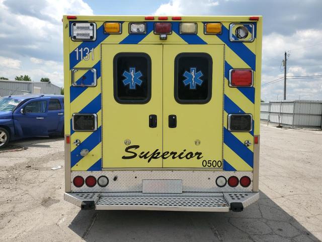 Ford Econoline E350 Super Duty Cutaway Van Image 12