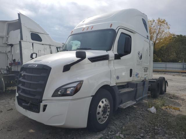Freightliner Cascadia 1 Image 4