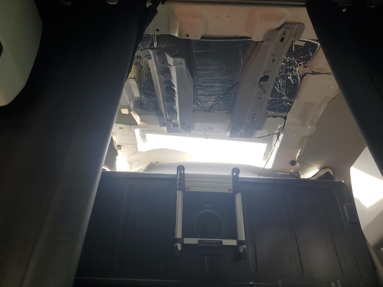 Freightliner Cascadia 1 Image 9