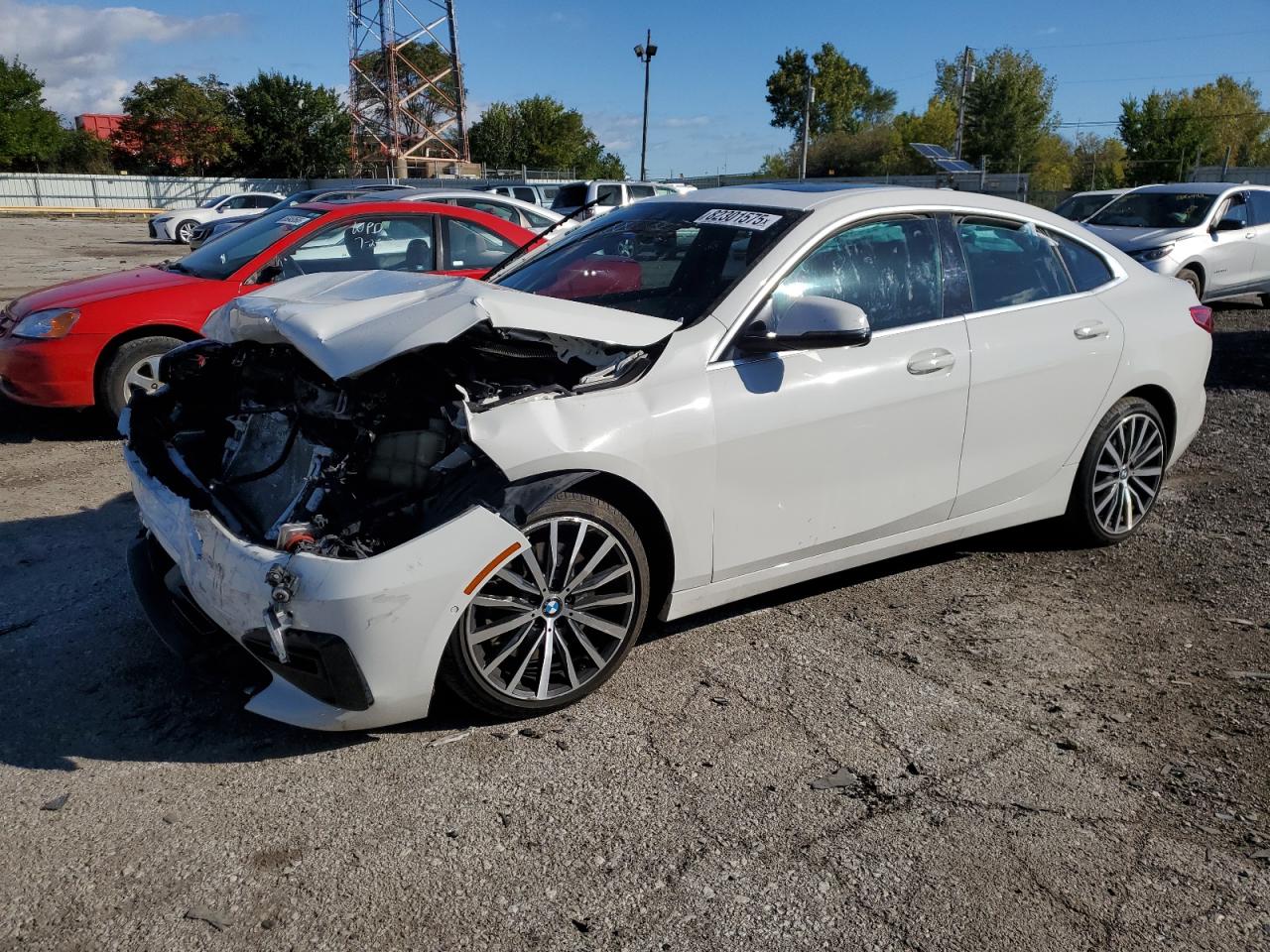 BMW 2 Series Image 1