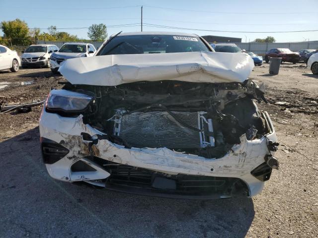 BMW 2 Series Image 6