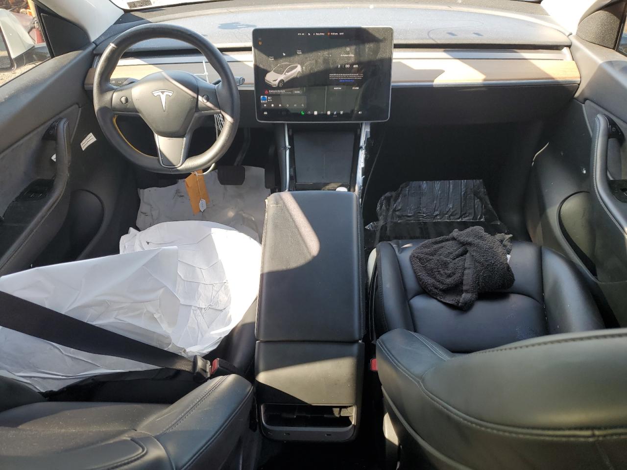 Tesla Model Y Image 8