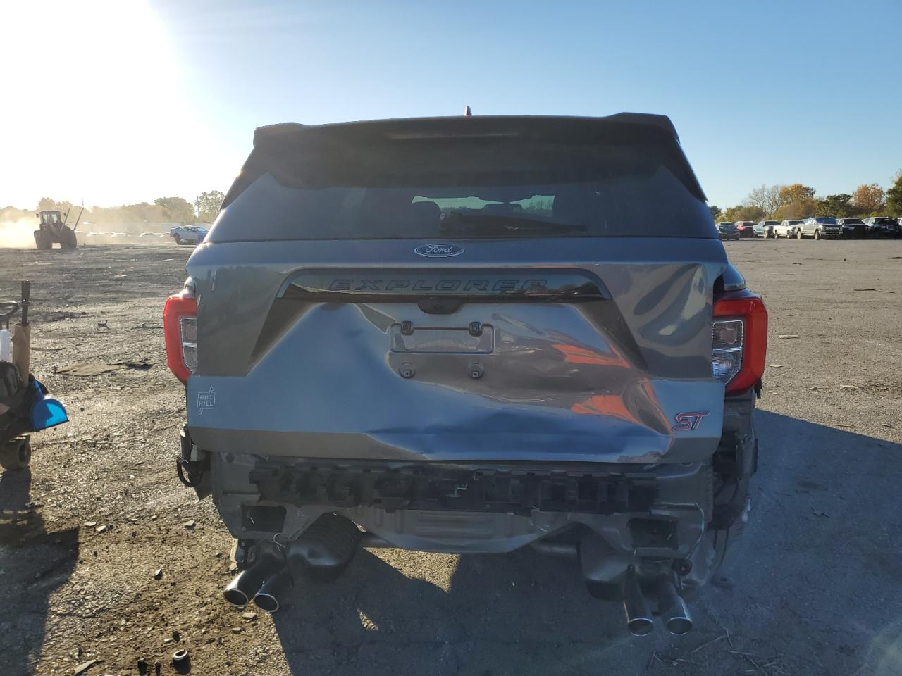 Ford Explorer St Image 13