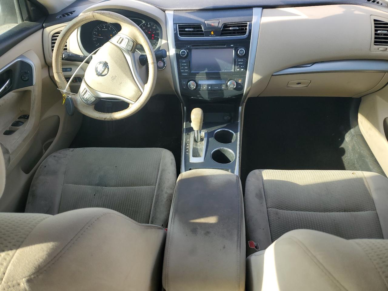 Nissan Altima 2.5 Image 2
