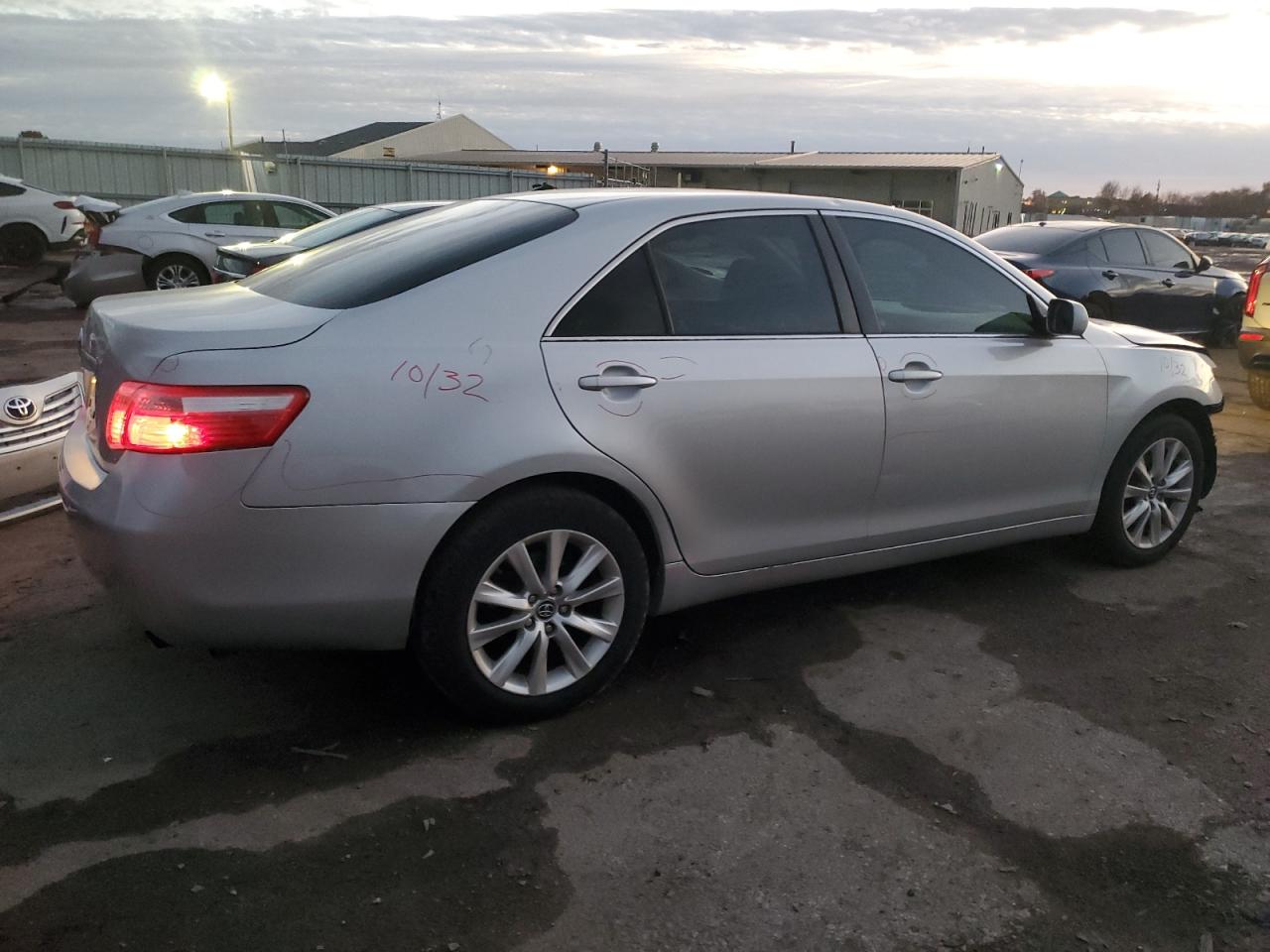 Toyota Camry Ce Image 12