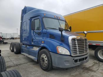  Salvage Freightliner Cascadia