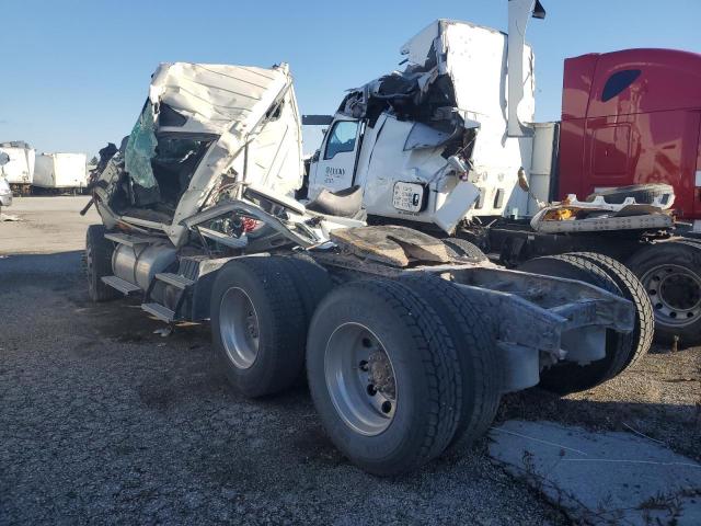 International Prostar Image 9