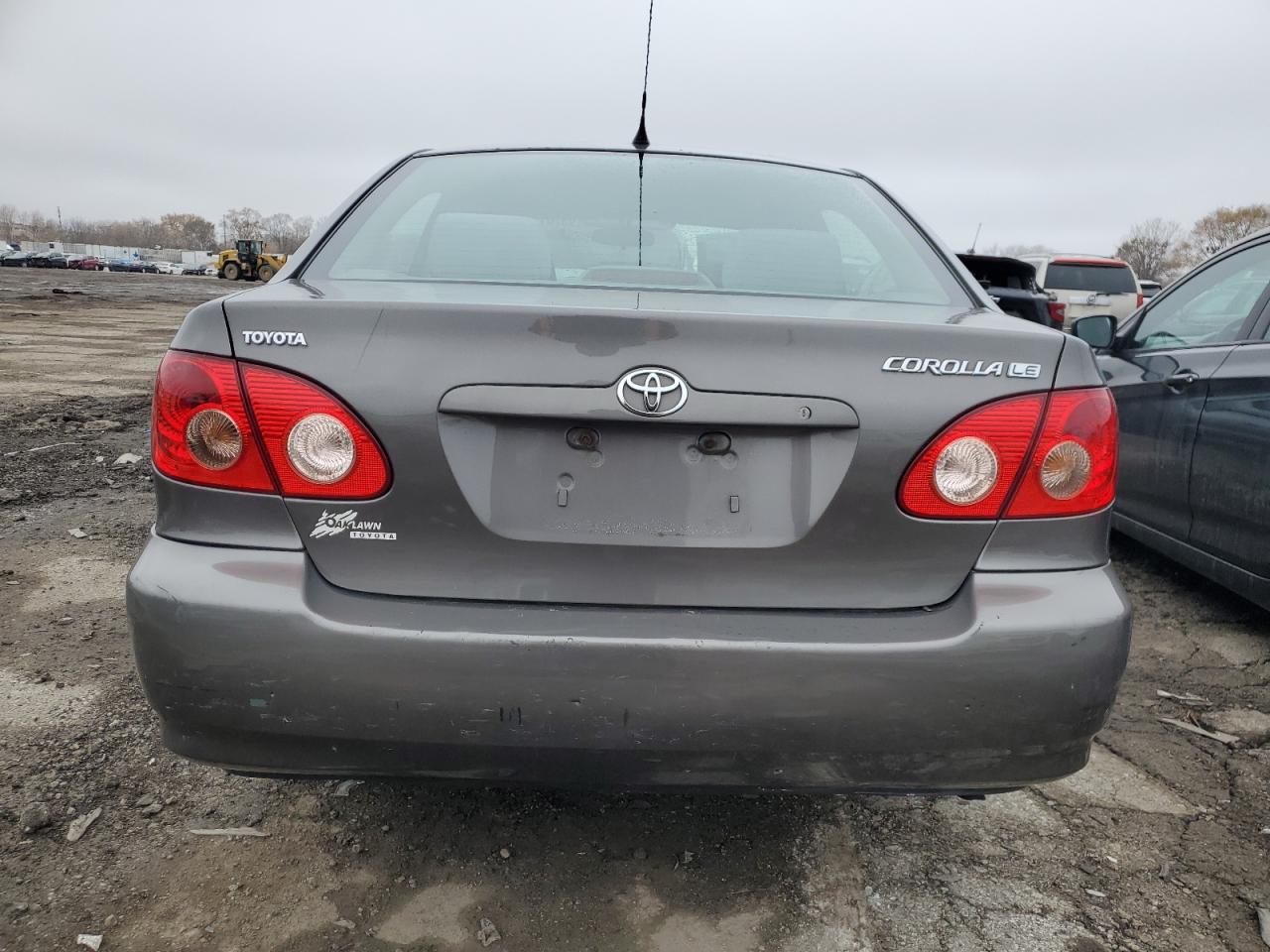 Toyota Corolla Ce Image 4