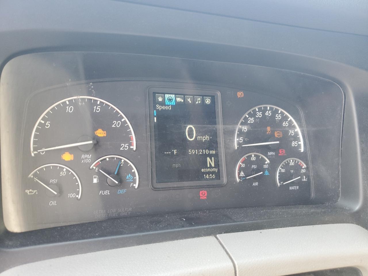 Freightliner Cascadia 1 Image 10