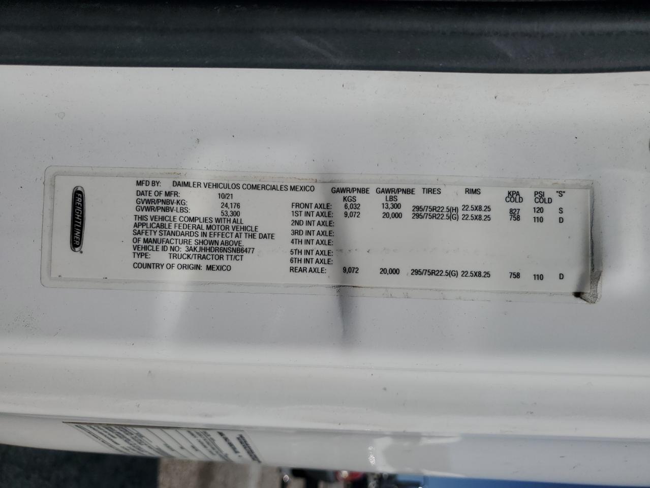 Freightliner Cascadia 1 Image 9
