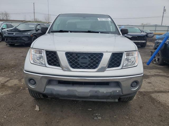 Nissan Frontier Crew Cab Le Image 8