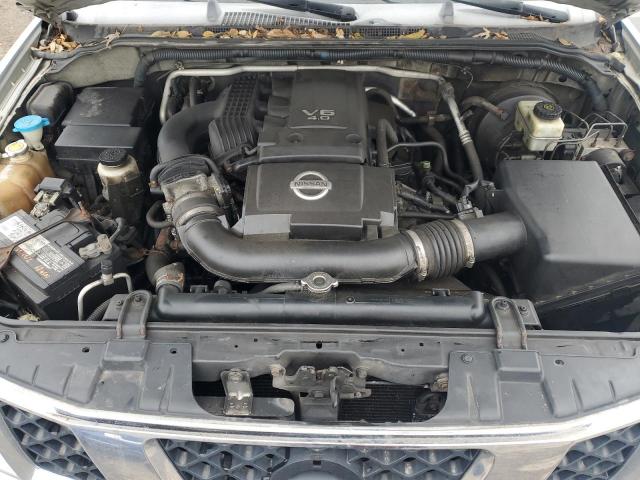 Nissan Frontier Crew Cab Le Image 5